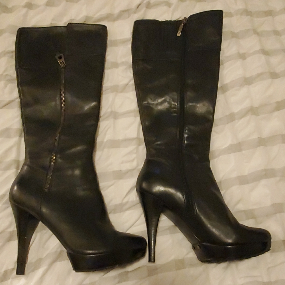 Black heel Boots